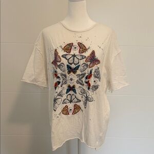 Kyla Seo Butterfly Graphic Short Sleeve Tee